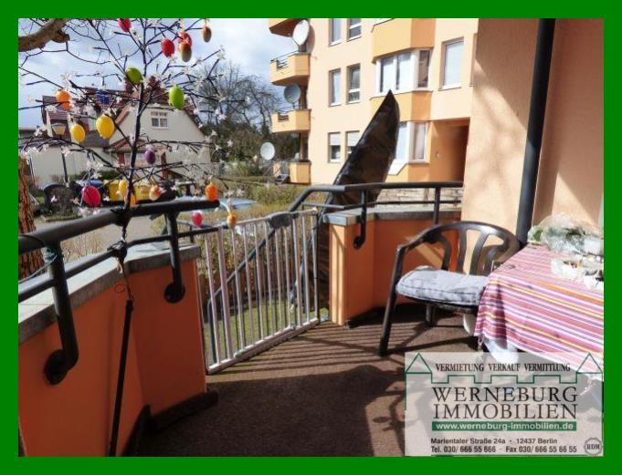 Großzügig geschnittene Wohnung mit Balkon + Garten (ca.30m²) ***EBK***