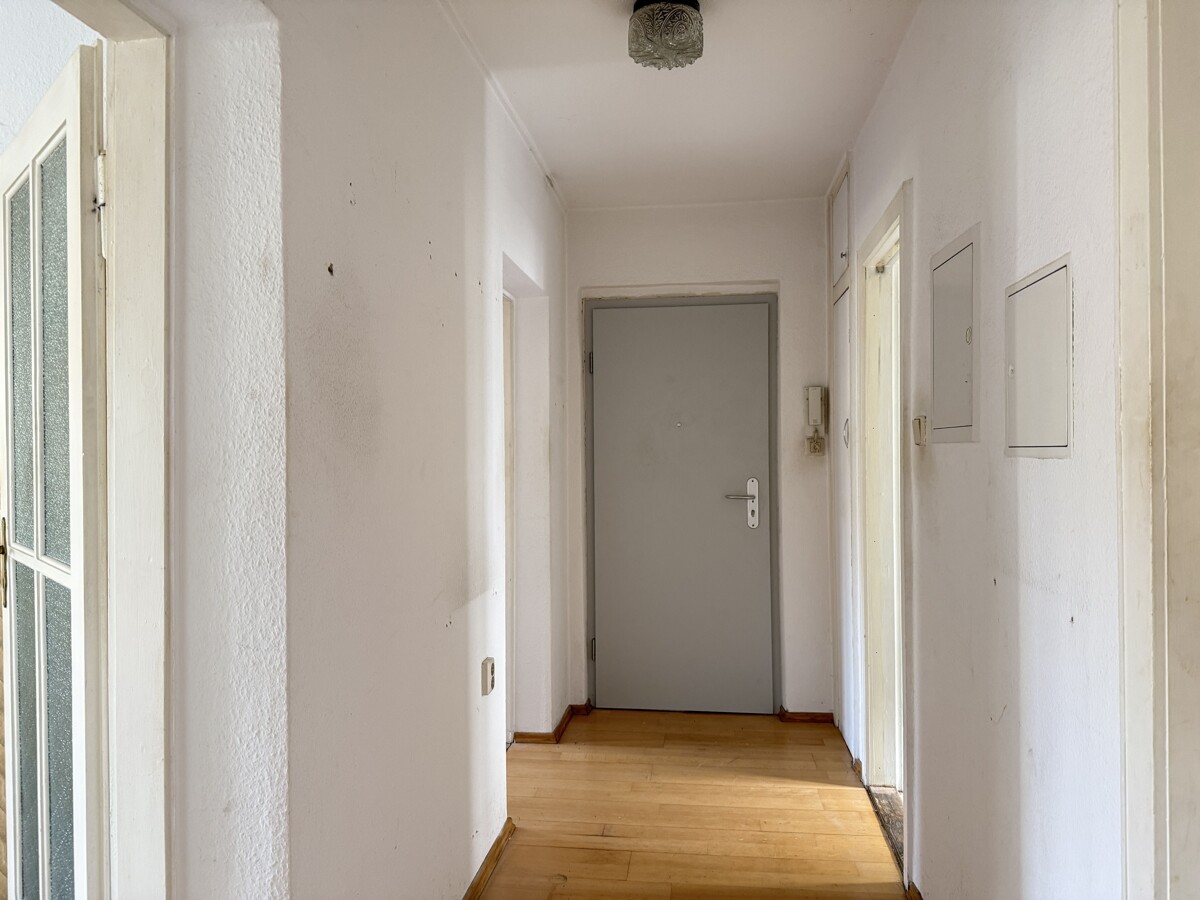 (Vergleichswohnung) Flur - Eingangsbereich