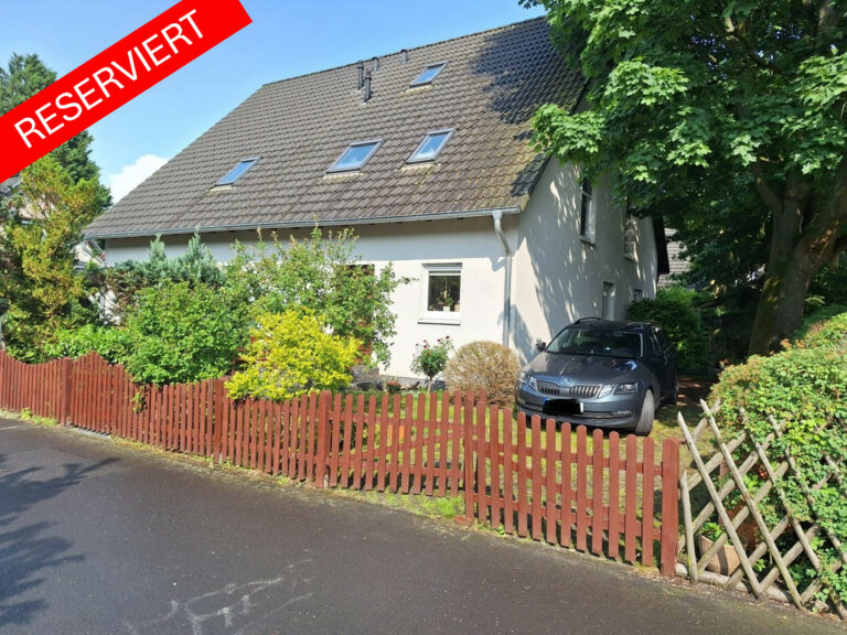 Gepflegte DHH in begehrter und sehr ruhiger Wohnlage, in Johannisthal