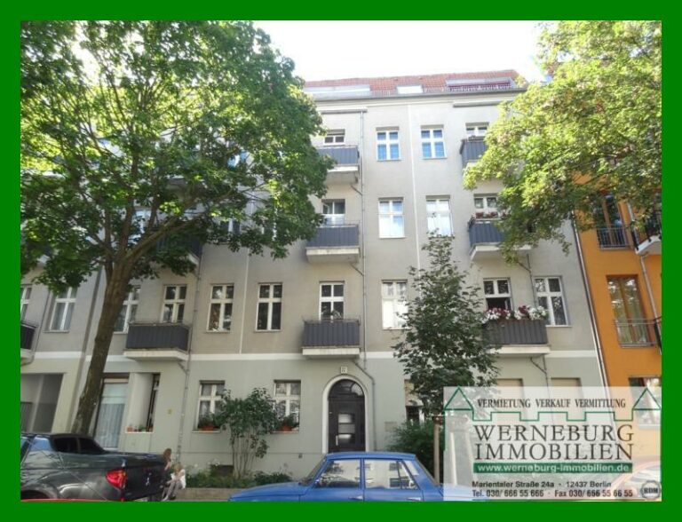 Gemütliche Wohnung mit großer Küche
***EBK***Duschbad***Kammer***