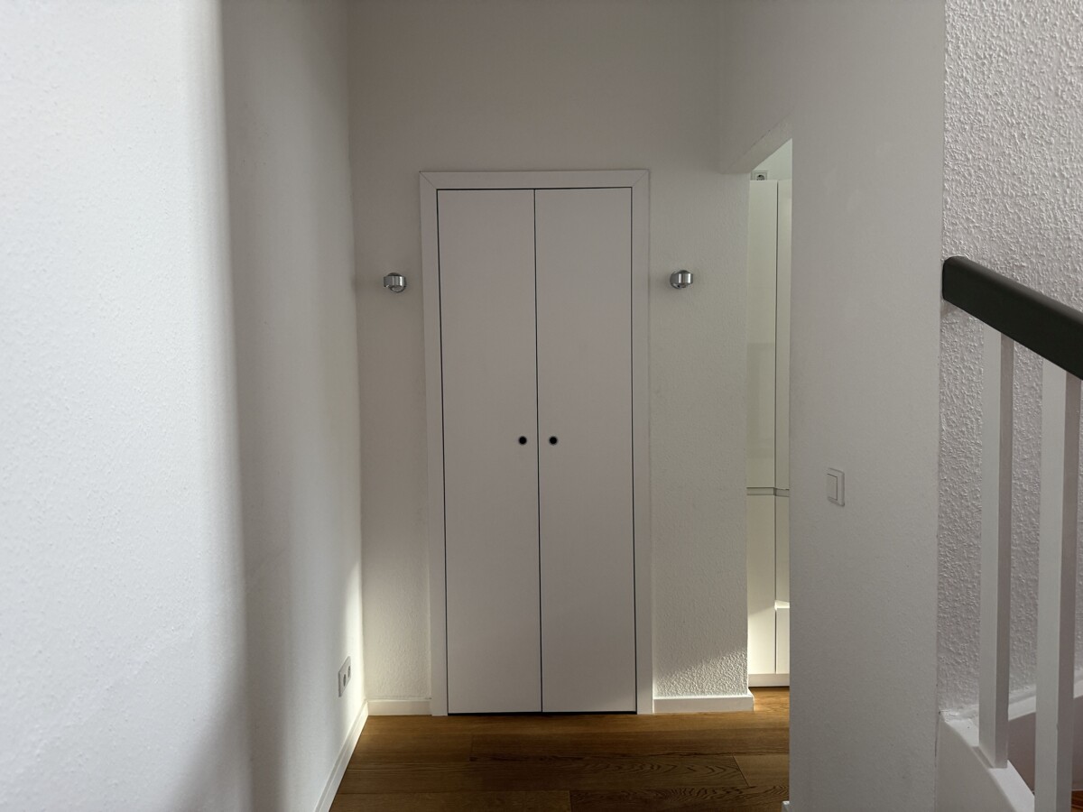 integrierter Kleiderschrank im Flur