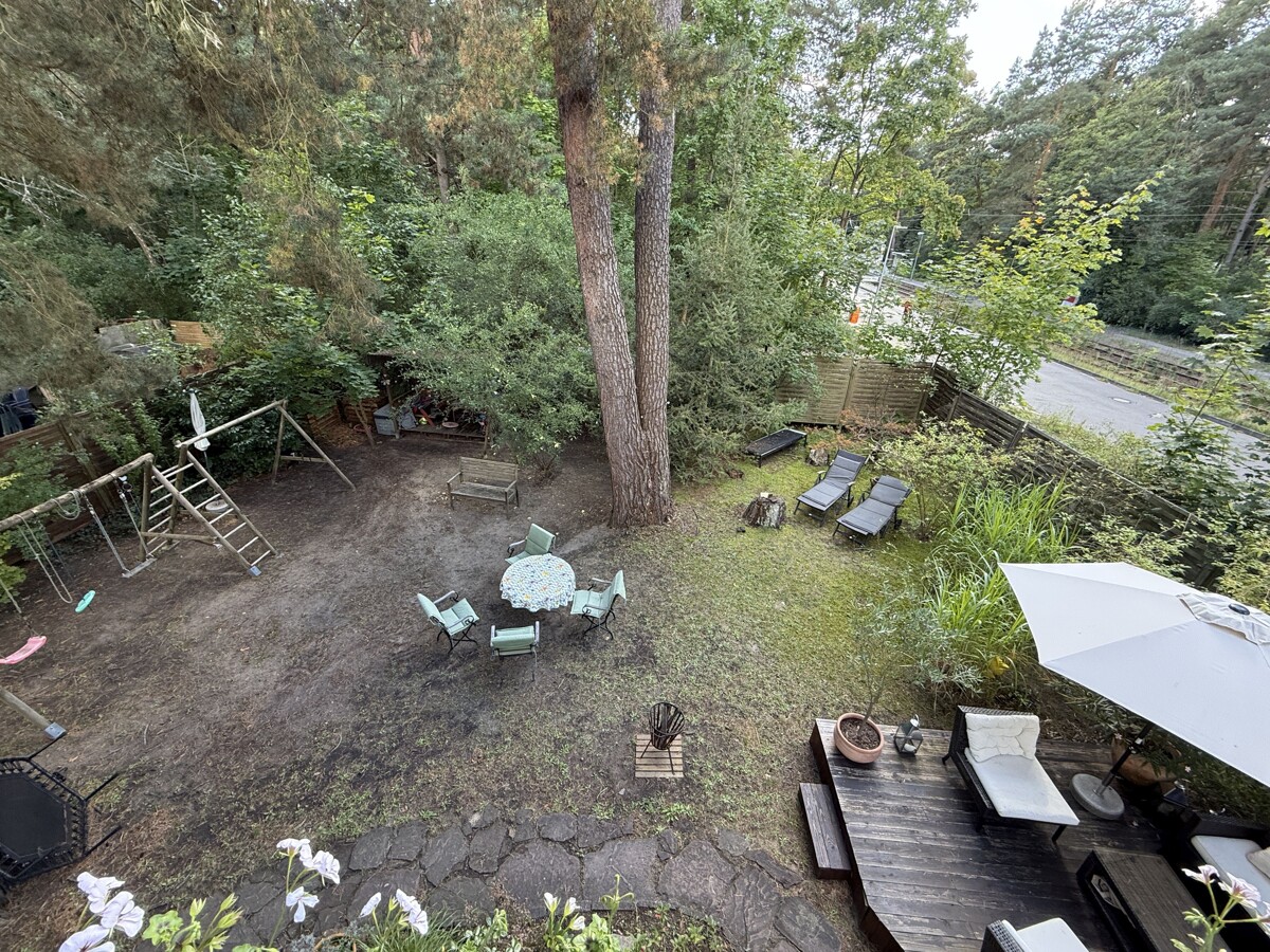 Blick in den Garten - Hauptwohnung