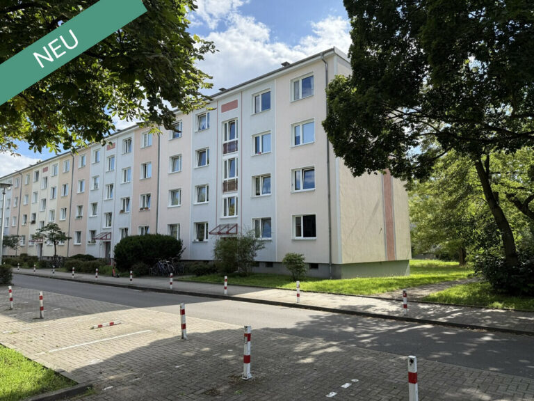 Gut vermietete Wohnung, in idyllischer Wohnlage
***Sonnenbalkon***Wannenbad***