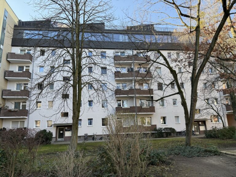 „Provisionsfrei für den Käufer“ Vermietete Wohnung in City-Lage, unweit dem Volkspark am Weinberg