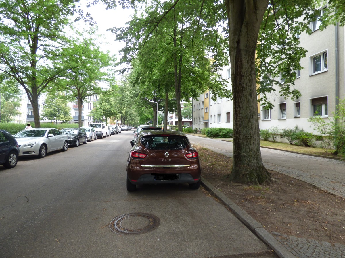 Helle Wohnung in zentraler Lage ***Balkon***Wannenbad*** - Foto 5