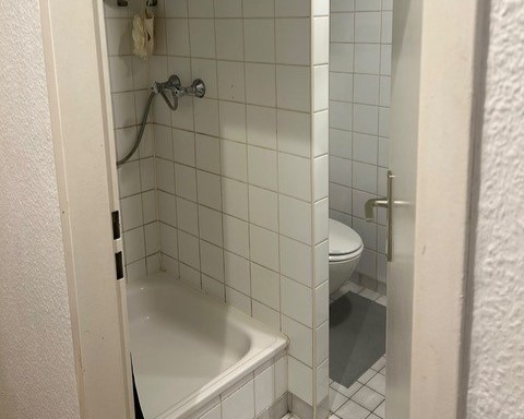 Kleine Single-Wohnung im san. Altbau ***Dielen***Dusche*** - Photo 4