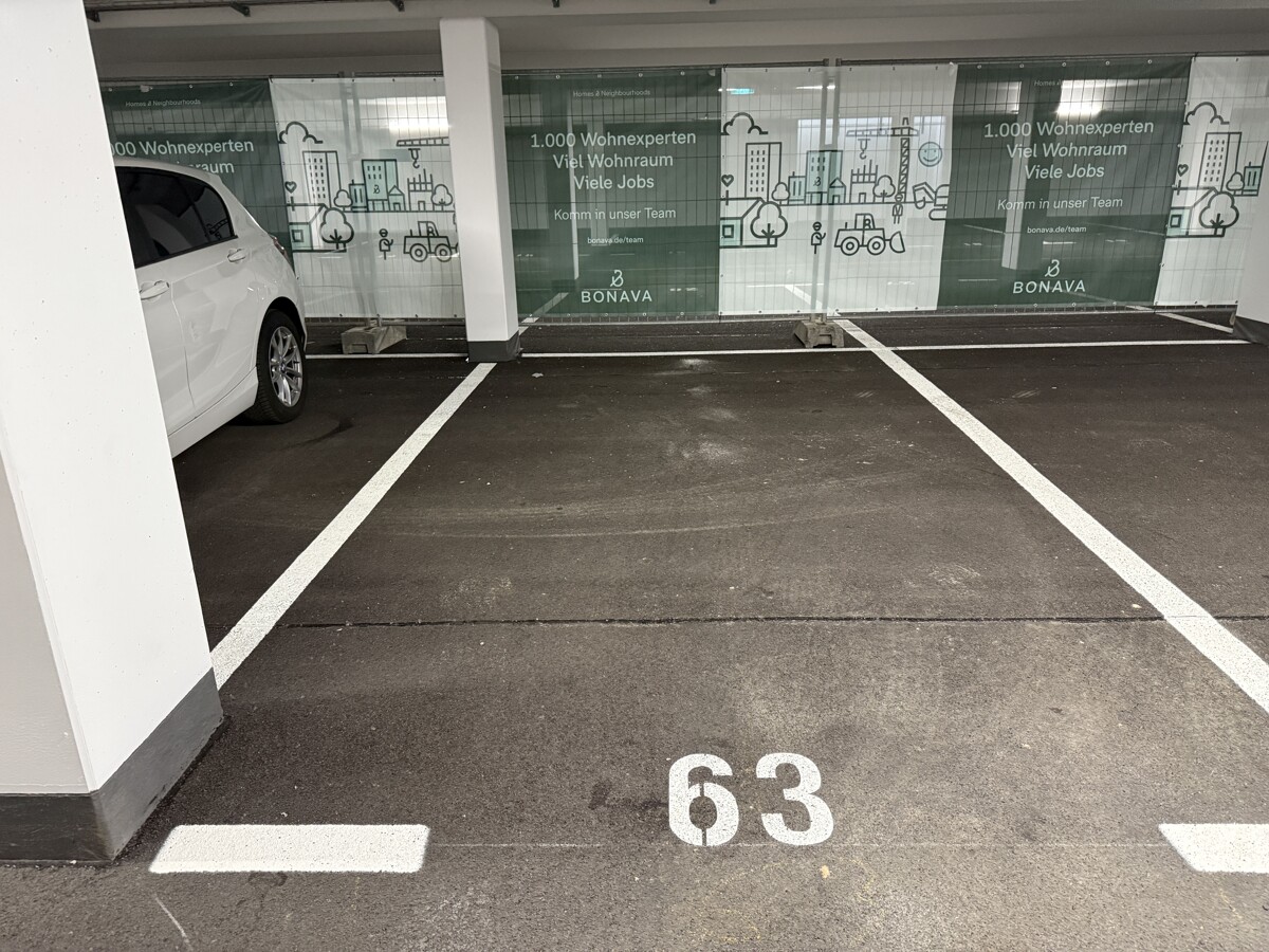 Blick zum TG-Stellplatz