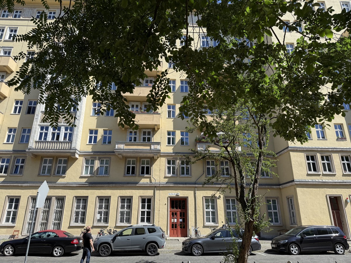 Blick zum Haus - Hinteransicht