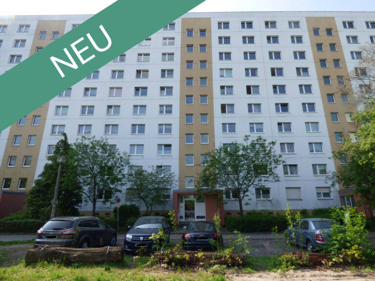 Attraktive Kapitalanlage: 
Sonnige Wohnung in zentraler Lage „vermietet“ mit Wannenbad und Aufzug