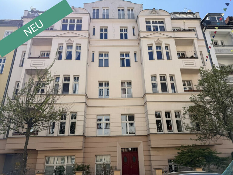 Familienfreundliche 5-Zimmer-Wohnung, in begehrter Wohnlage ***2 Balkone*** Aufzug***GästeWC***