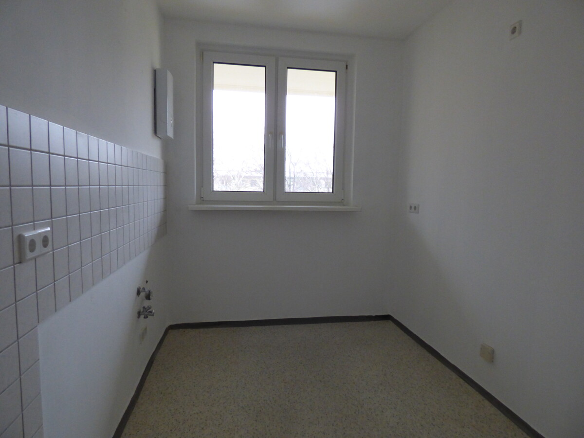 Helle Wohnung mit Balkon, nahe dem Volkspark Schönholzer Heide ***Laminat***Tageslichtbad*** - Foto 5