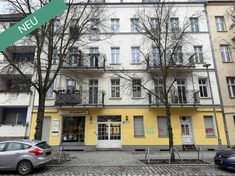 Altbau mit Potenzial – Bezugsfreie 2-Zimmerwohnung, in Oberschöneweide